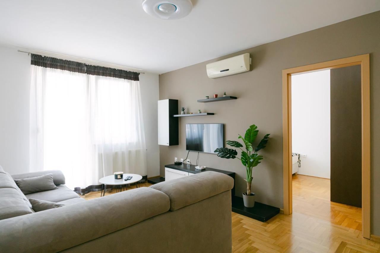 Ladenta Apartman*** Zagreb Eksteriør bilde