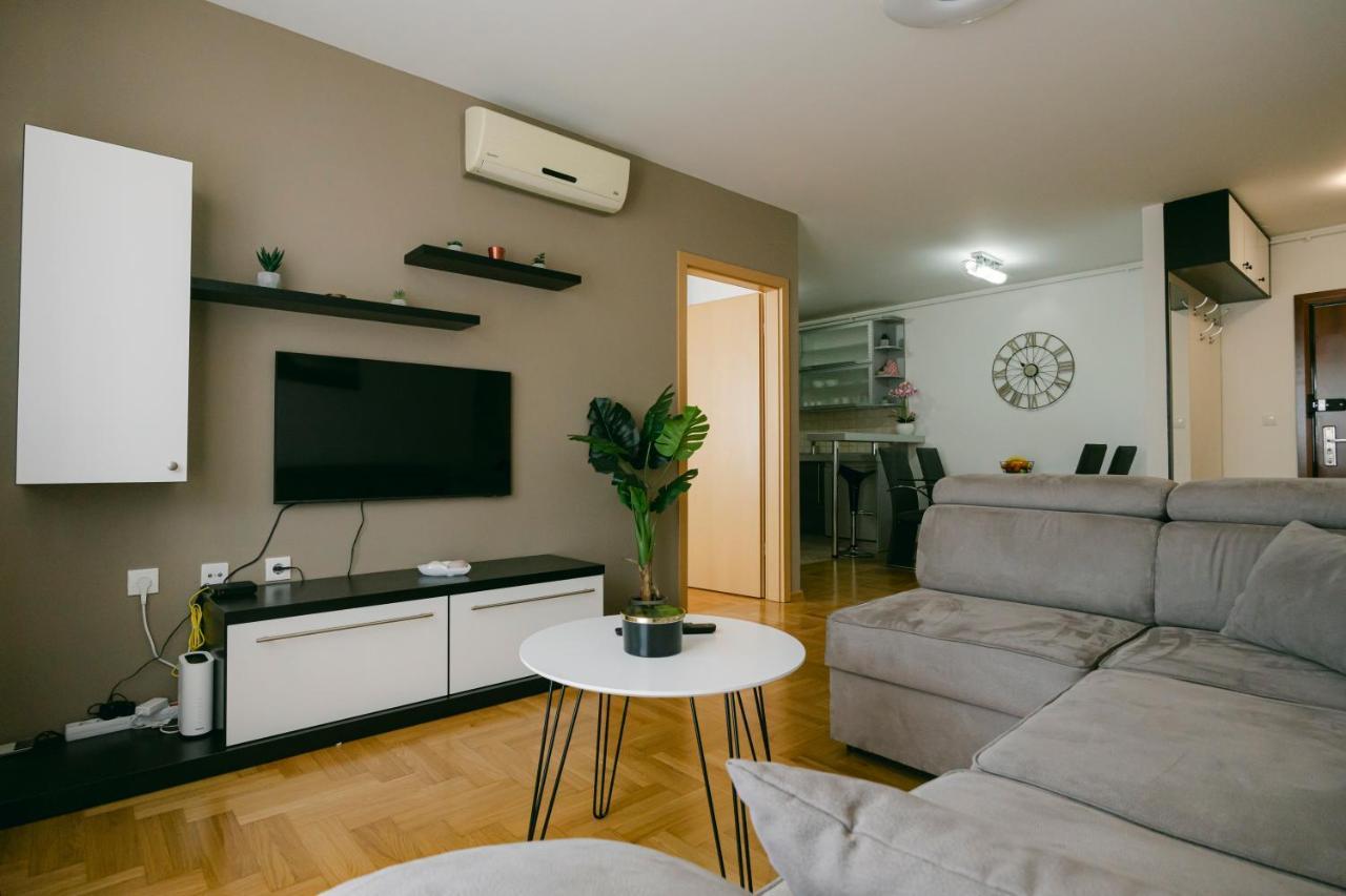 Ladenta Apartman*** Zagreb Eksteriør bilde